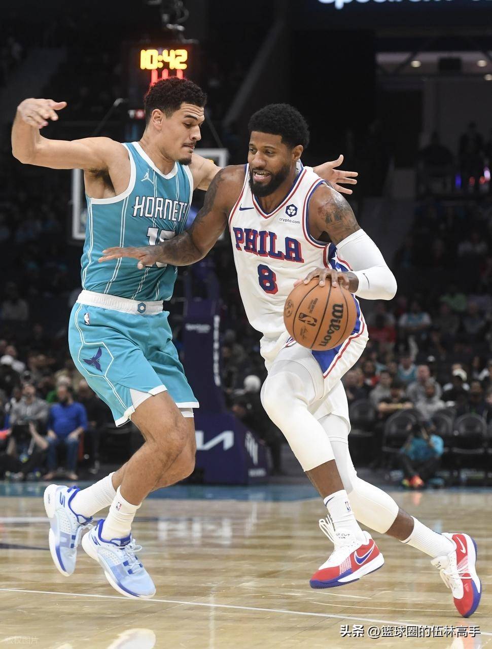 清晨体能课后，夏洛特黄蜂队长鼓劲备战英超，球迷炸锅，团队化学反应显著(黄蜂拉梅洛鲍尔)-星空娱乐